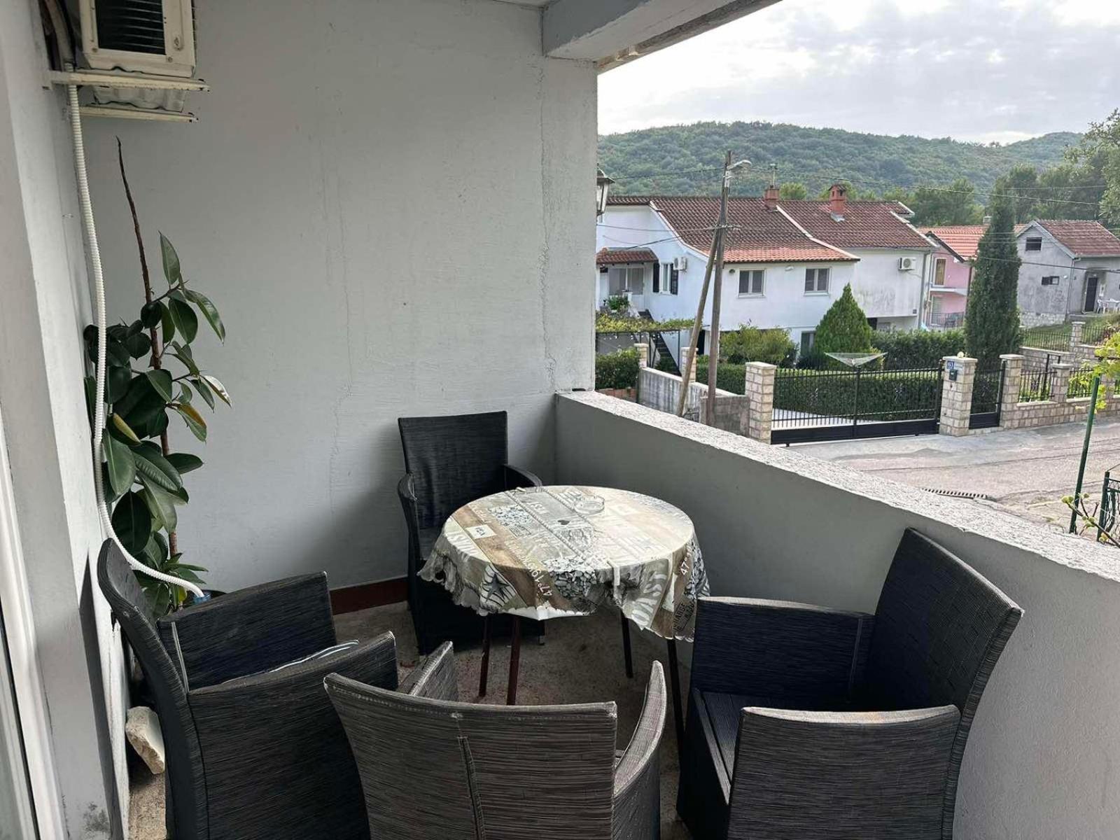 Apartmani Zelenika Херцег Нови Екстериор снимка